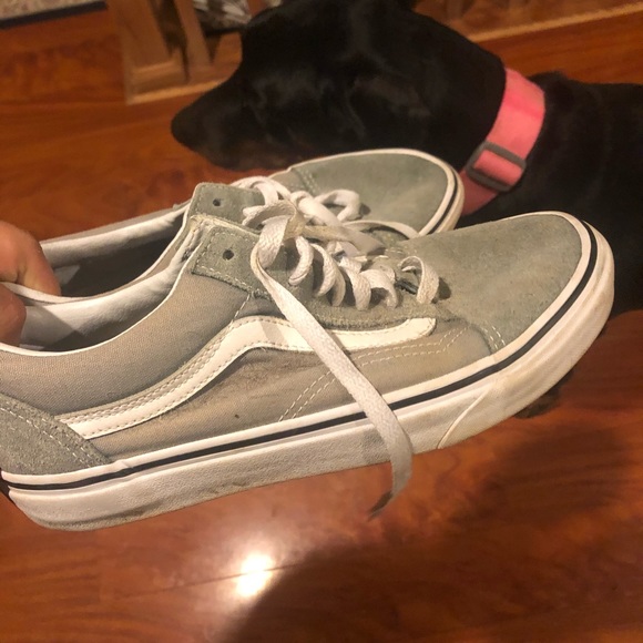 Vans - Picture 2 of 5